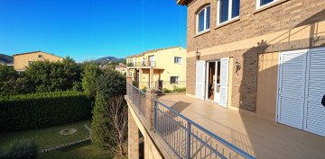 Casas o chalets-Venta-CelrÃ -1437574-Foto-30-Carrousel