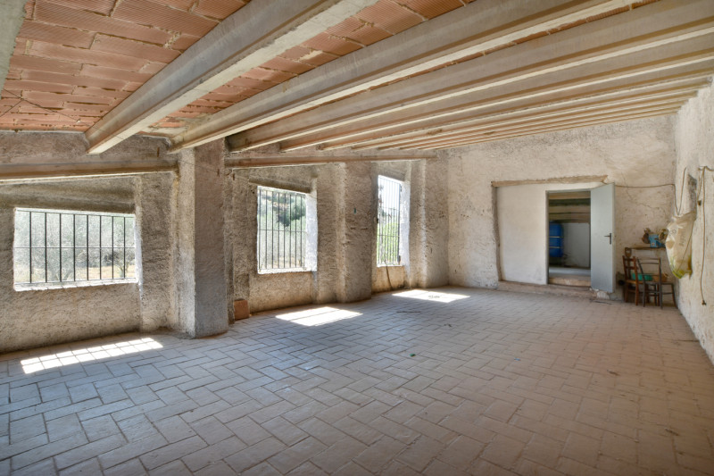 <p>Iconic farmhouse in Sant Andreu de la Barca, Barcelona</p>