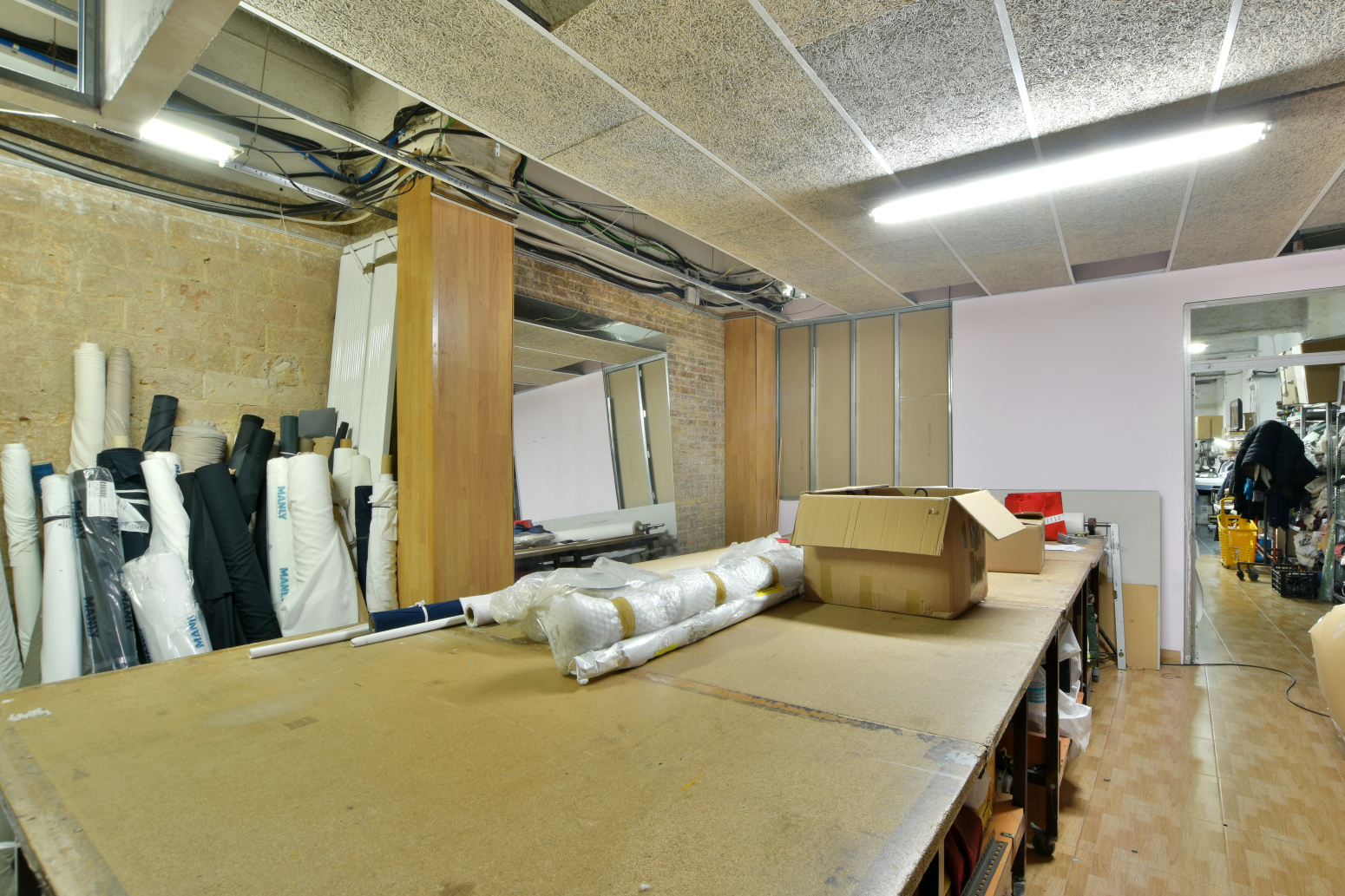 Locales-Venta-LÂ´Hospitalet de Llobregat-1711009-Foto-4