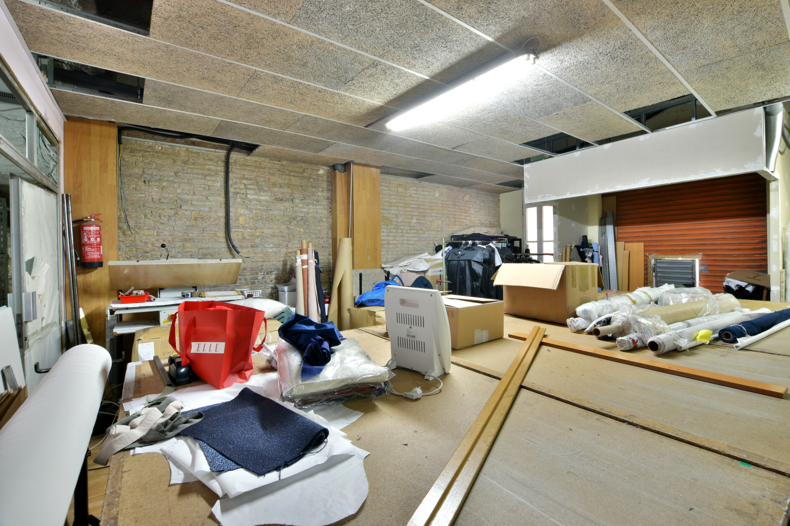 Locales-Venta-LÂ´Hospitalet de Llobregat-1711009-Foto-16