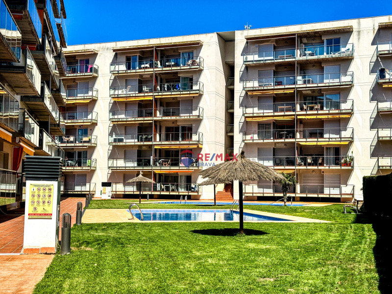 <p>Penthouse with panoramic views of the sea and the canal in Santa Margarida</p>