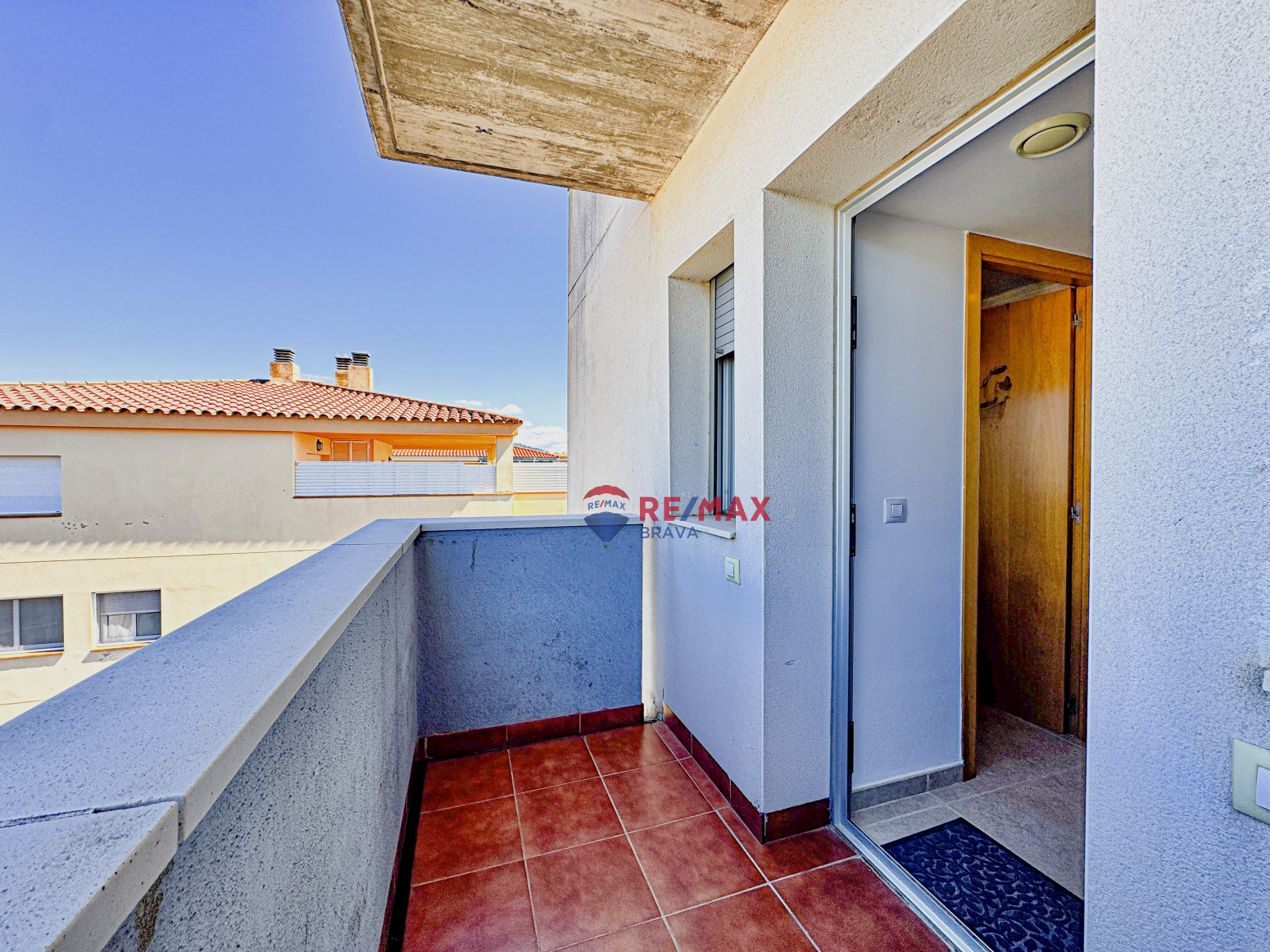 Pisos-Venta-Roses-1713300-Foto-16