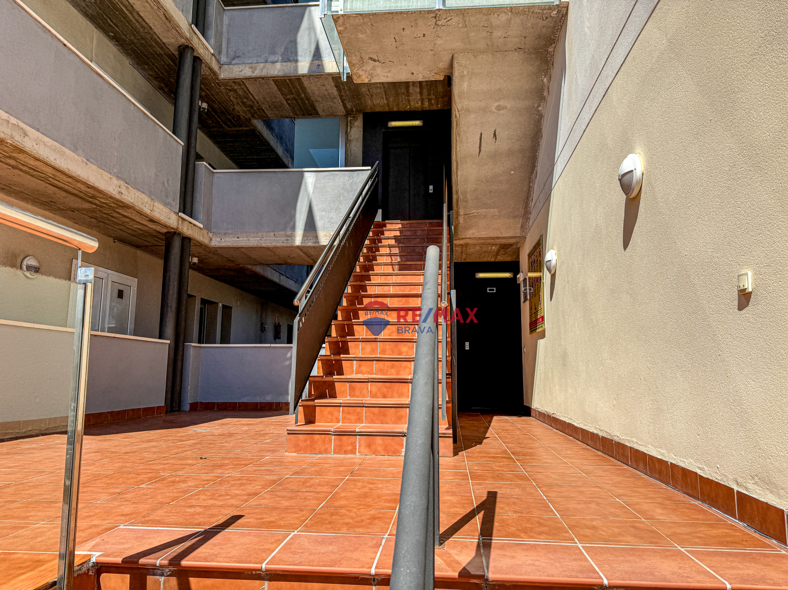 Pisos-Venta-Roses-1713300-Foto-34