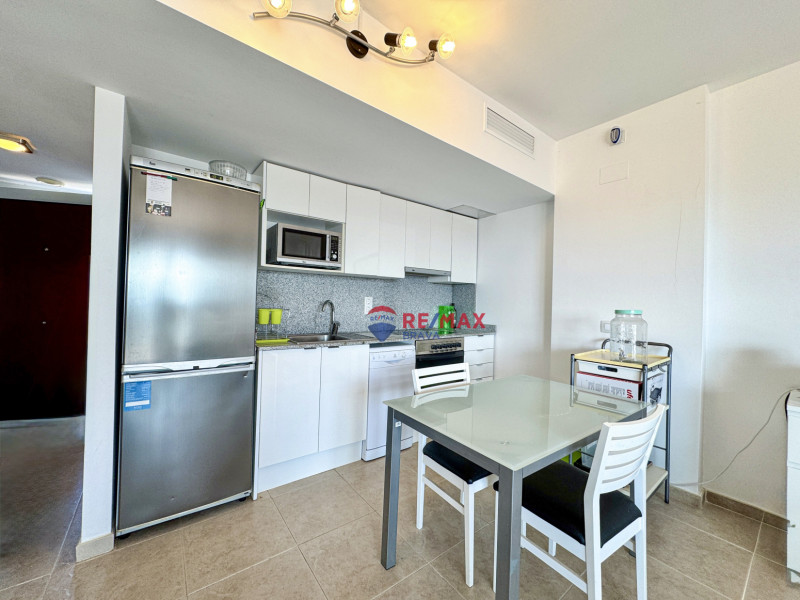 <p>Penthouse with panoramic views of the sea and the canal in Santa Margarida</p>