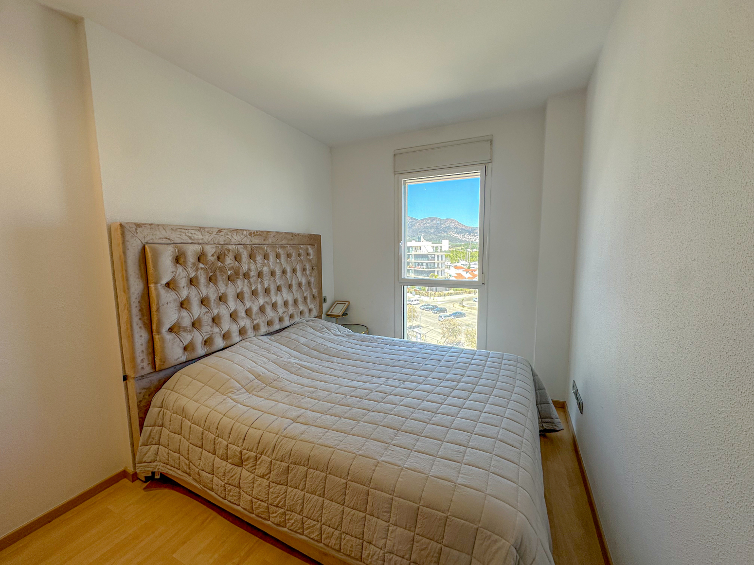 Pisos-Venta-Roses-1718771-Foto-5