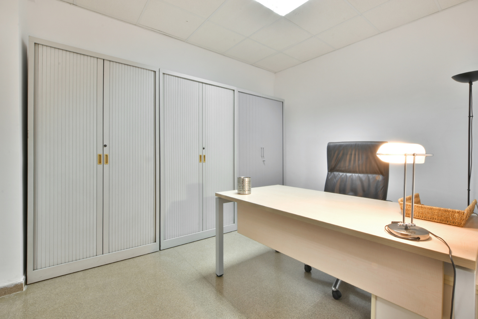 Locales-Venta-Sant Joan DespÃ­-1723841-Foto-25