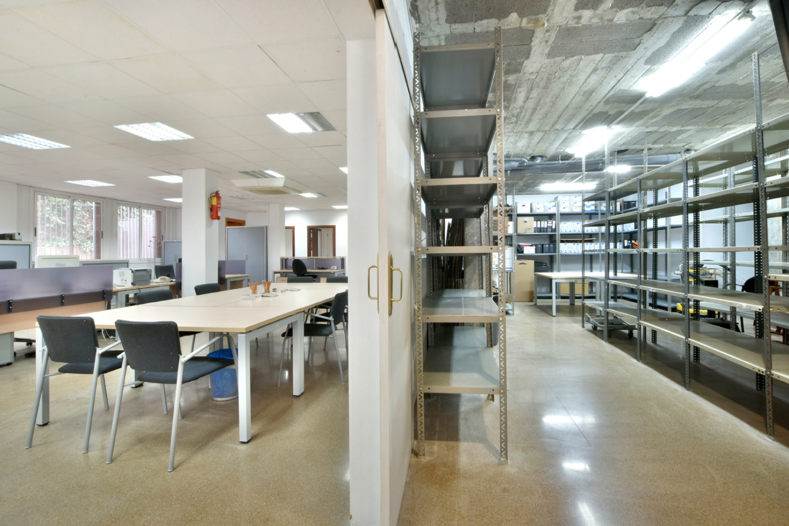 Locales-Venta-Sant Joan DespÃ­-1723841-Foto-18