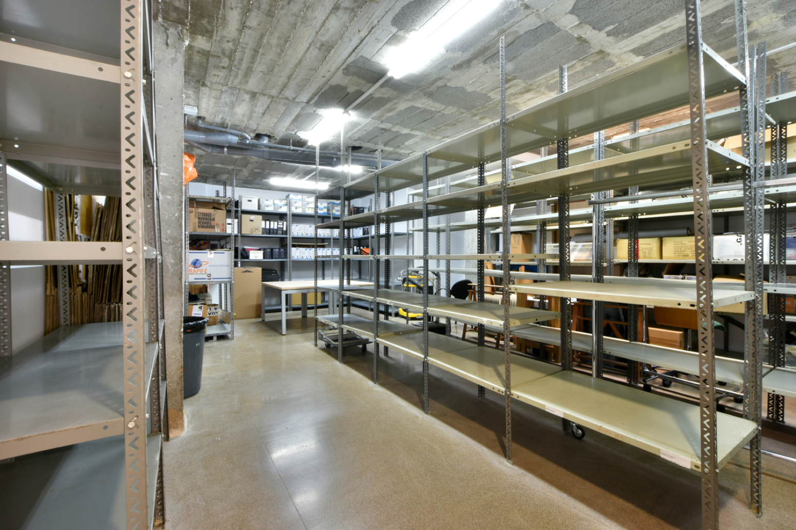 Oficinas-Venta-Sant Joan DespÃ­-1724803-Foto-2