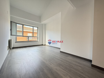 Pisos-Venta-Girona-1728921-Foto-6-Carrousel