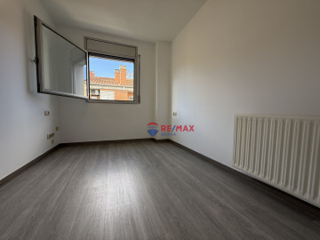 Pisos-Venta-Girona-1728921-Foto-19-Carrousel
