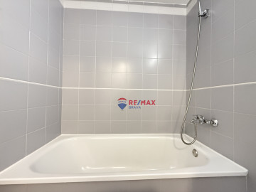Pisos-Venta-Girona-1728921-Foto-28-Carrousel