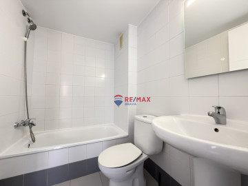 Pisos-Venta-Girona-1728921-Foto-1-Carrousel