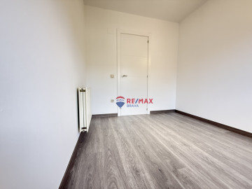 Pisos-Venta-Girona-1728921-Foto-2-Carrousel