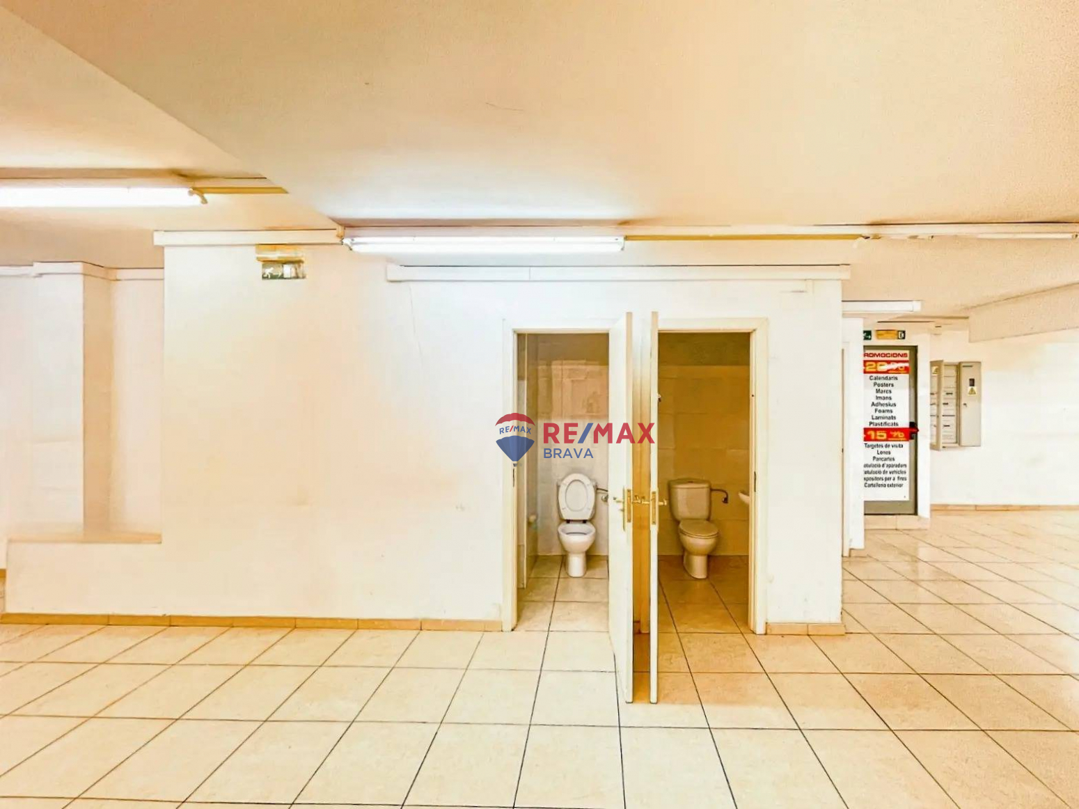 Locales-Venta-Figueres-805717-Foto-8