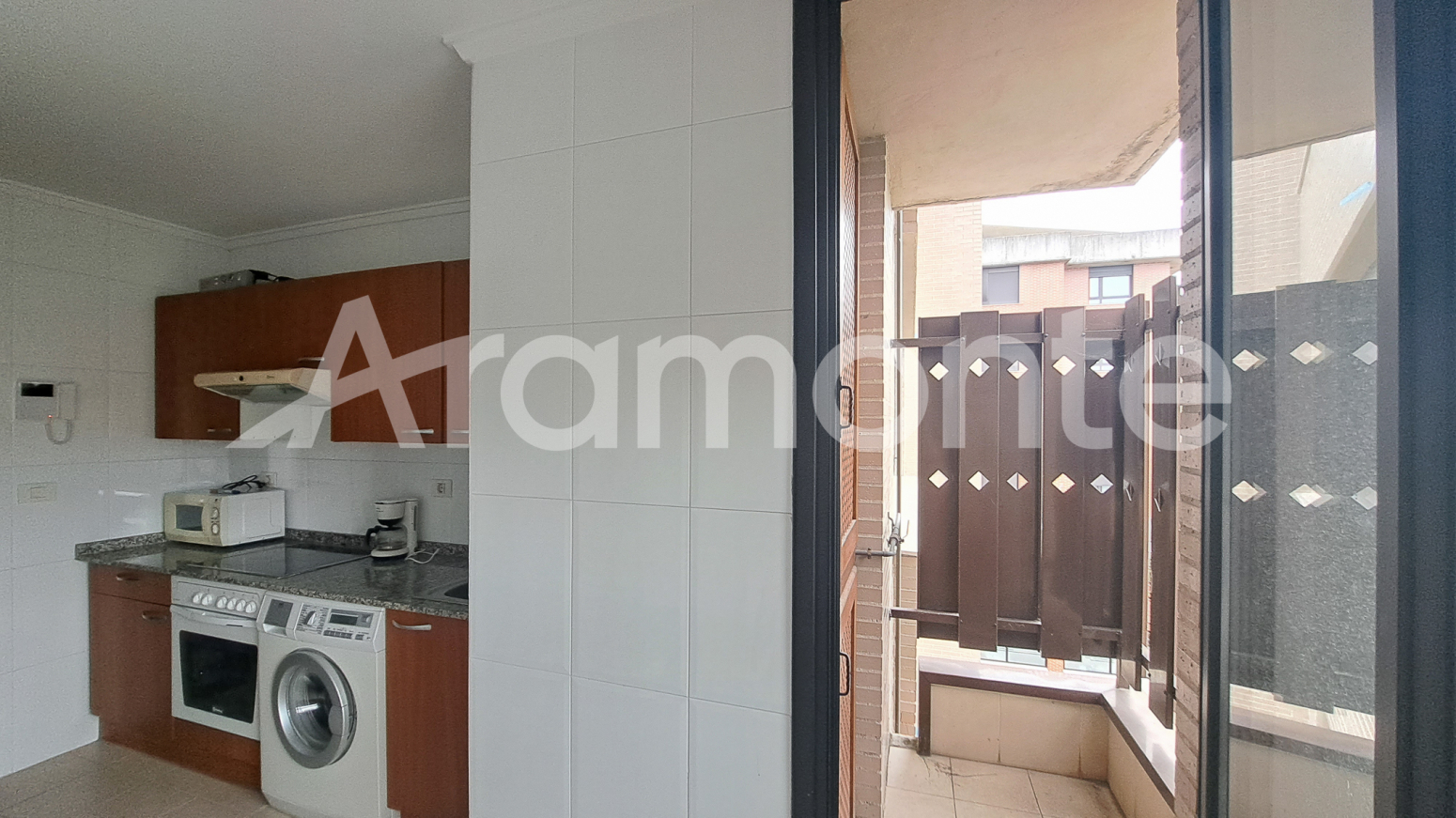 Pisos-Venta-Oviedo-1395640-Foto-2