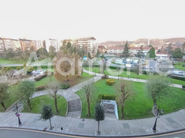 Pisos-Venta-Oviedo-1504407-Foto-1-Carrousel