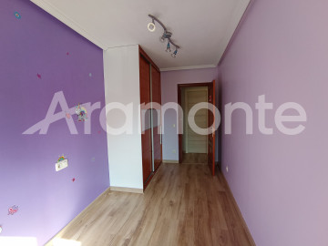 Pisos-Venta-Oviedo-1721068-Foto-19-Carrousel
