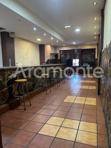 Negocios-Venta-Oviedo-1722702-Foto-10-Carrousel