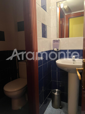 Negocios-Venta-Oviedo-1722702-Foto-7-Carrousel