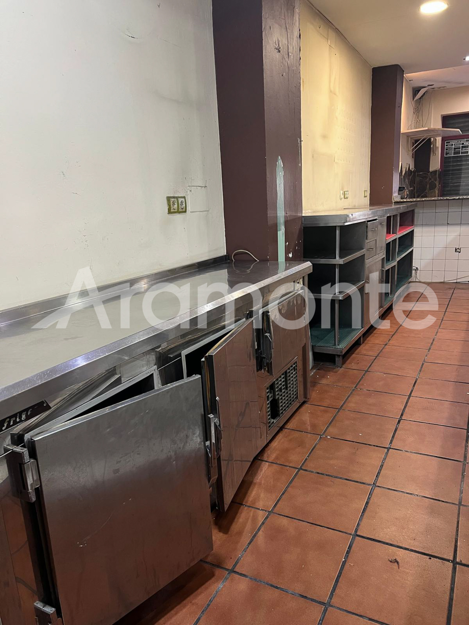 Negocios-Venta-Oviedo-1722702-Foto-3