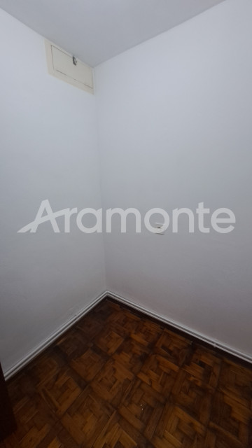 Pisos-Venta-Oviedo-2346738-Foto-23-Carrousel