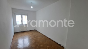 Pisos-Venta-Oviedo-2346738-Foto-38-Carrousel