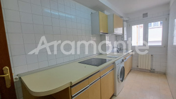 Pisos-Venta-Oviedo-2346738-Foto-49-Carrousel