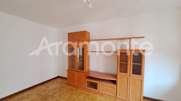 Pisos-Venta-Oviedo-2346745-Foto-8-Carrousel