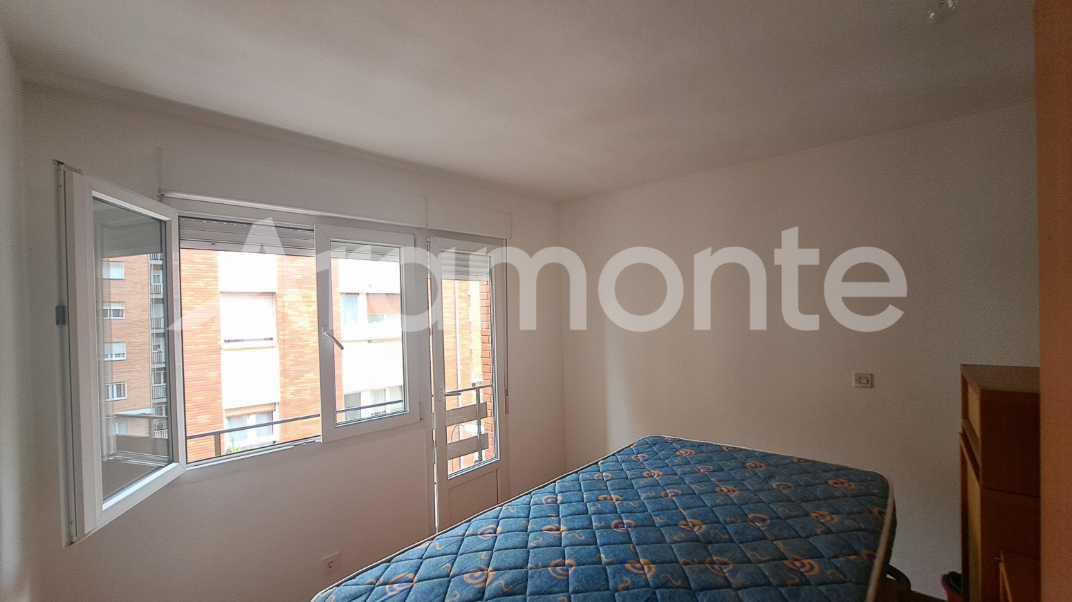 Pisos-Venta-Oviedo-2346745-Foto-3