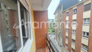 Pisos-Venta-Oviedo-2346745-Foto-1-Carrousel