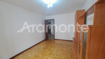 Pisos-Venta-Oviedo-2346745-Foto-56-Carrousel