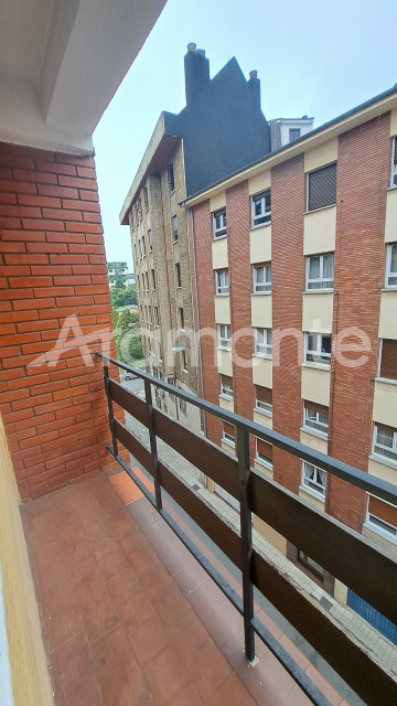 Pisos-Venta-Oviedo-2346745-Foto-22-Carrousel