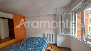 Pisos-Venta-Oviedo-2346745-Foto-31-Carrousel