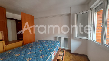 Pisos-Venta-Oviedo-2346745-Foto-30-Carrousel