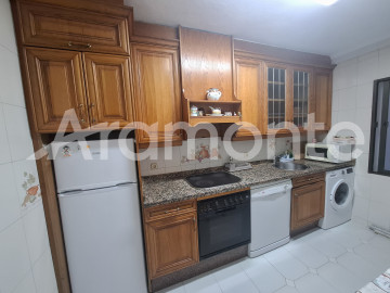 Pisos-Alquiler-Oviedo-2356167-Foto-5-Carrousel