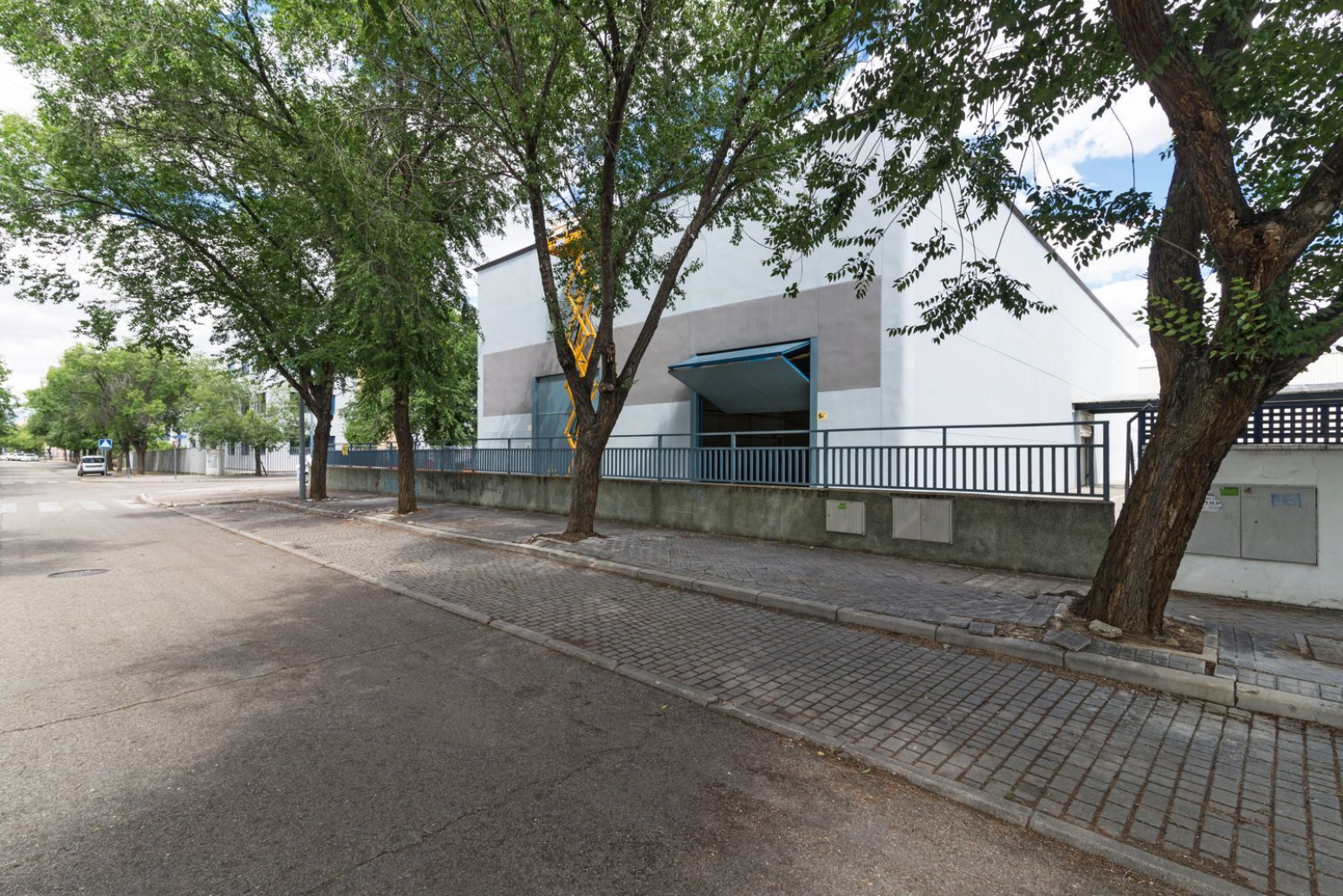 Naves-Venta-AlcalÃ¡ de Henares-630981-Foto-9