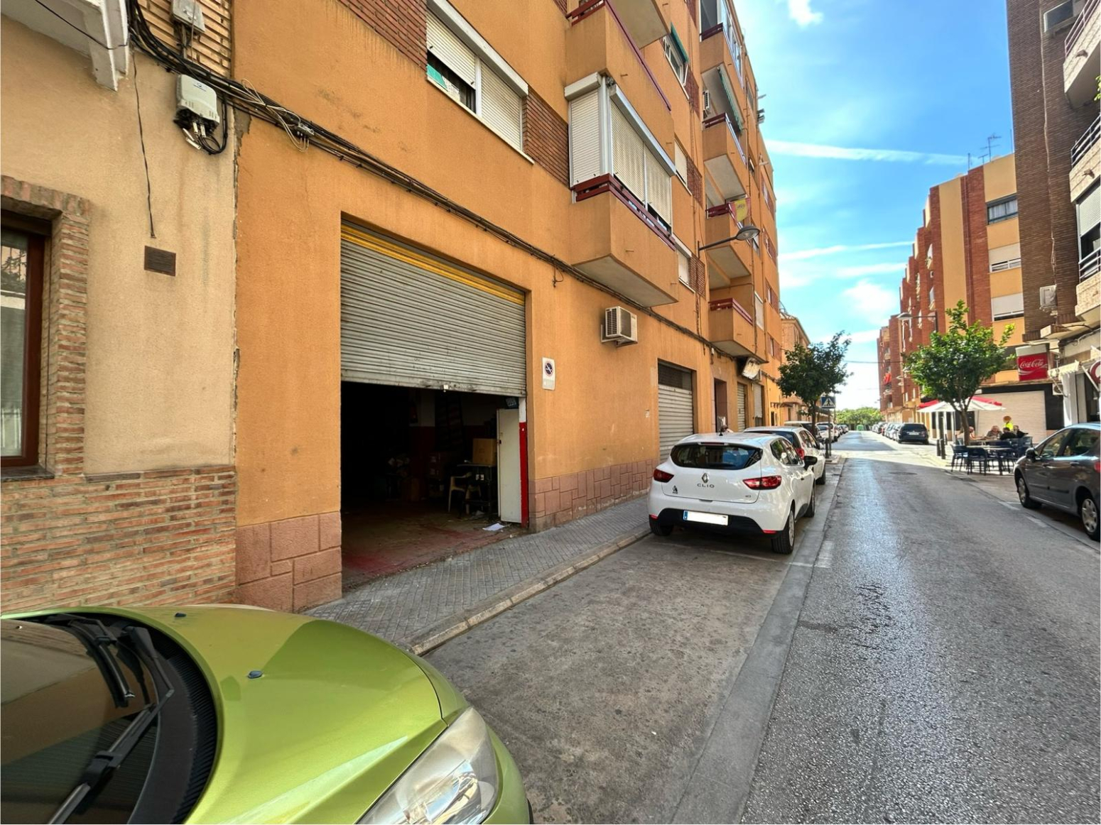 Locales-Venta-Alaquas-1414780-Foto-1