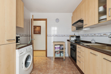Pisos-Venta-Alaquas-2331667-Foto-8-Carrousel