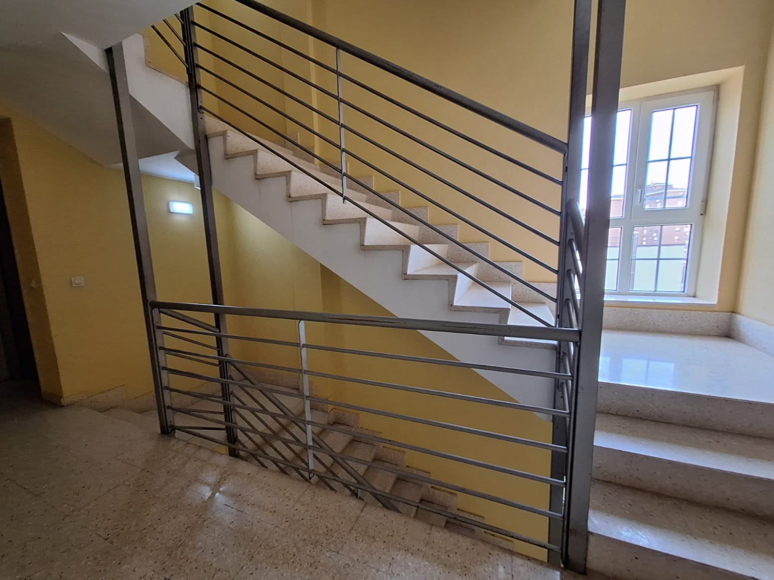 Pisos-Venta-AvilÃ©s-1501237-Foto-23