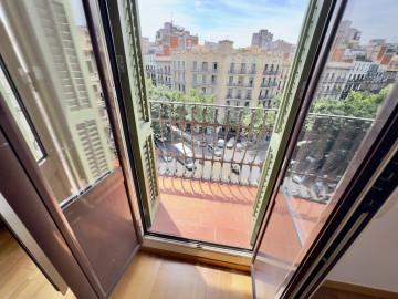 Pisos-Venta-Barcelona-2334515-Foto-36-Carrousel