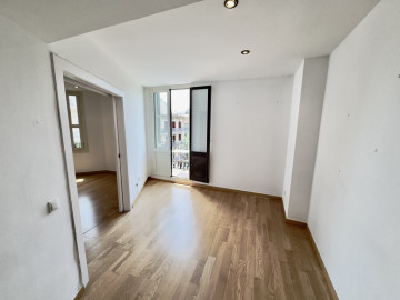 Pisos-Venta-Barcelona-2347567-Foto-2-Carrousel