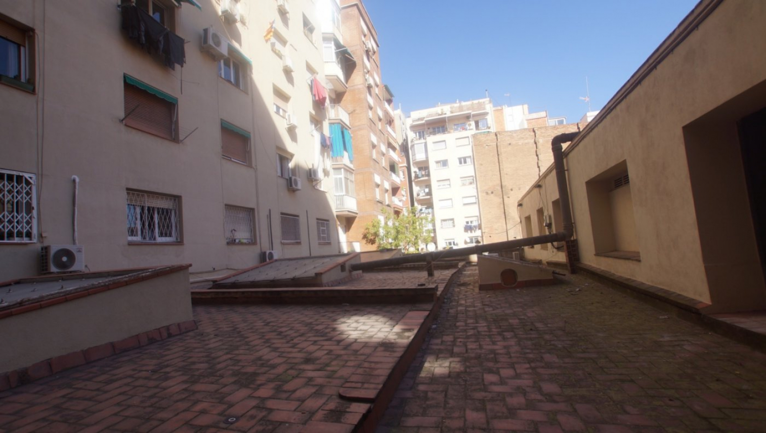 Locales-Venta-Barcelona-982090-Foto-3