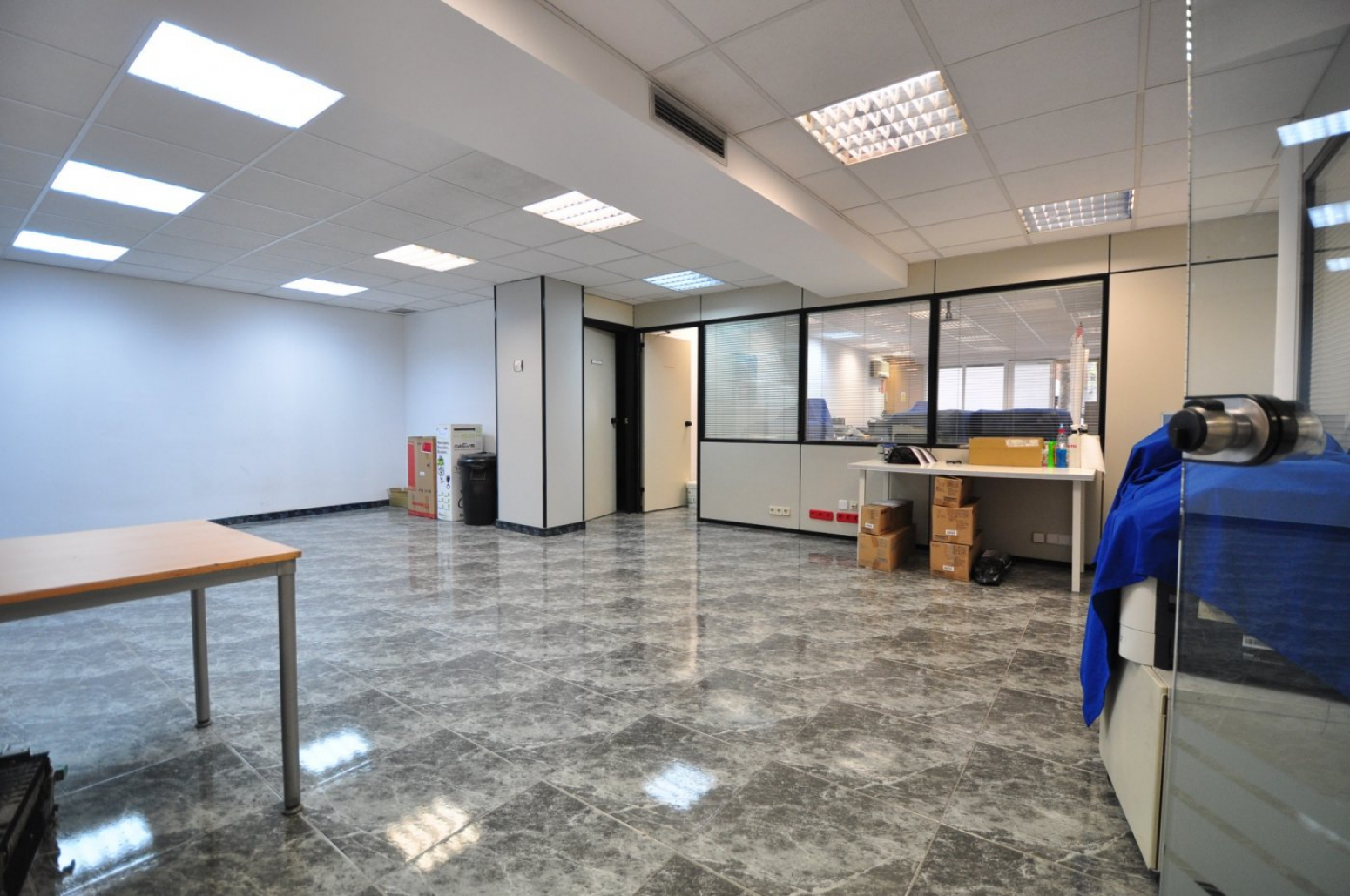 Oficinas-Venta-Barcelona-982125-Foto-8