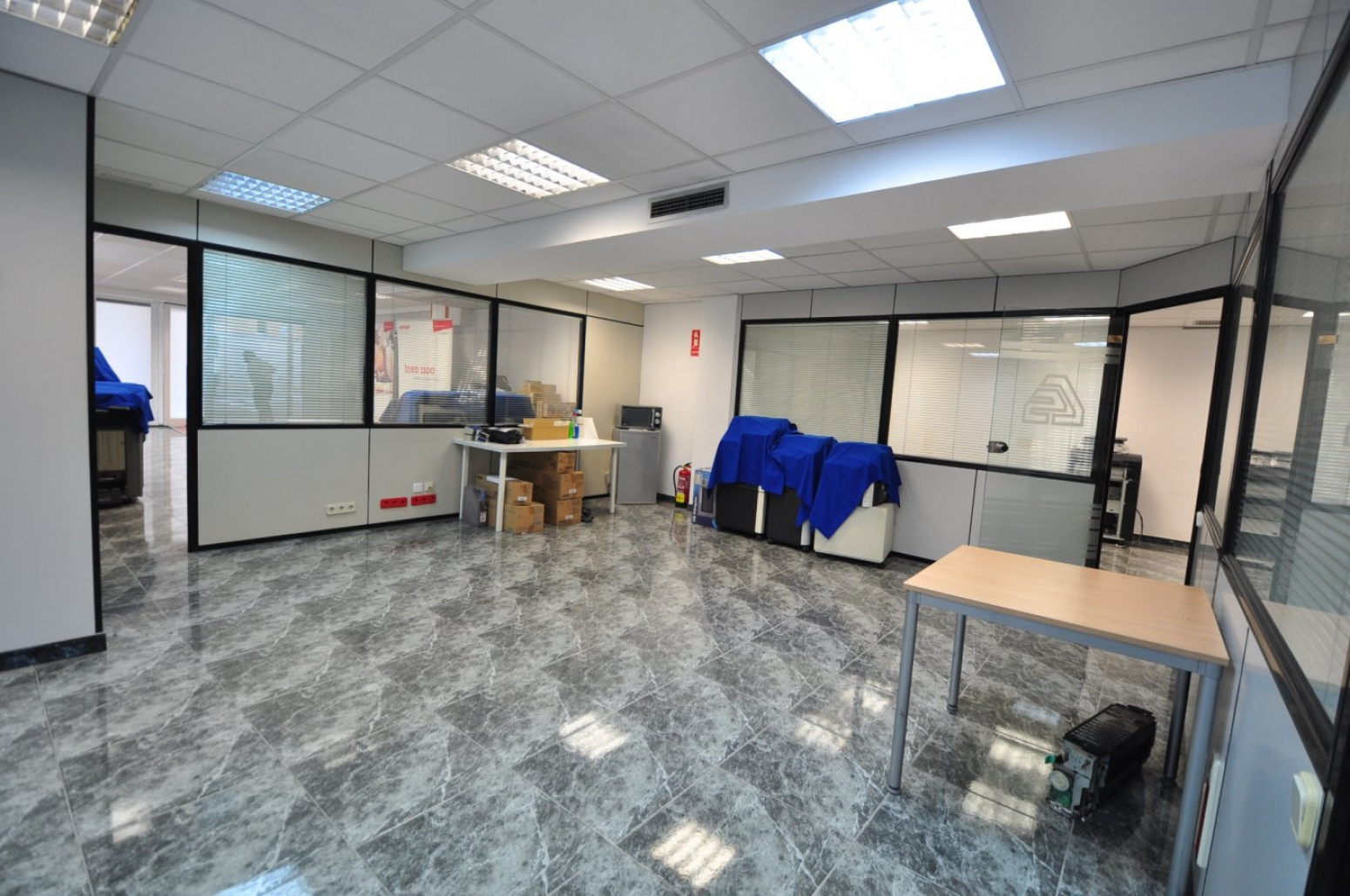 Oficinas-Venta-Barcelona-982125-Foto-7