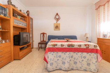 Casas o chalets-Venta-Utrera-1071145-Foto-5-Carrousel