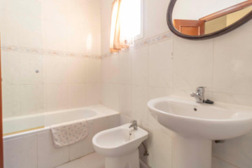 Casas o chalets-Venta-Utrera-1071145-Foto-43-Carrousel