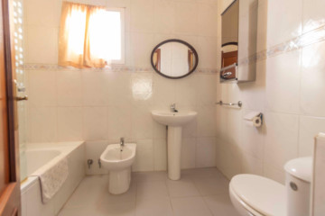 Casas o chalets-Venta-Utrera-1071145-Foto-42-Carrousel