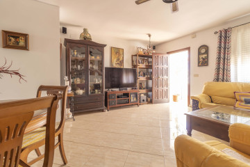 Casas o chalets-Venta-Utrera-1133244-Foto-11-Carrousel