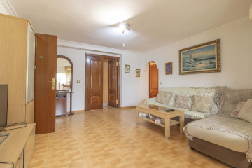 Pisos-Venta-Sevilla-1385948-Foto-2-Carrousel