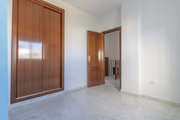 Casas o chalets-Venta-Pilas-1402073-Foto-36-Carrousel